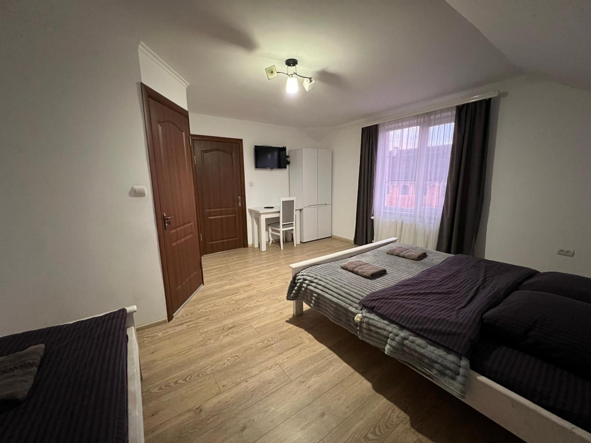 Harmony Bed & Breakfast Lazeshchyna Bagian luar foto